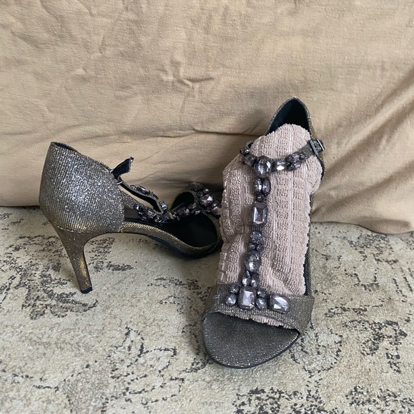 Kenneth Cole Reaction sparkly heels - Picture 3 of 5